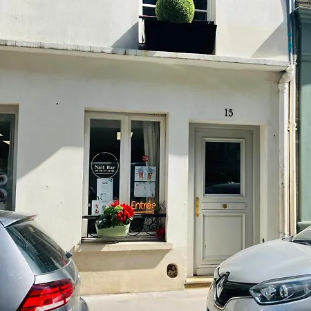 Spacieux, Chic Et Calme, Pres Du Bon Marche Apartamento