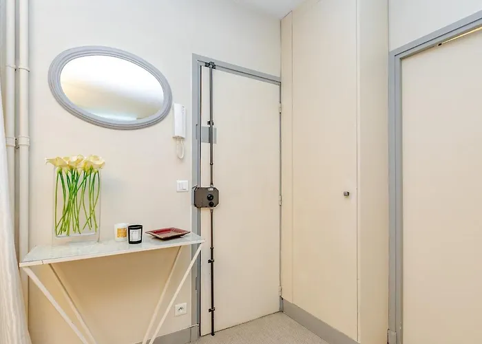 Spacieux, Chic Et Calme, Près Du Bon Marché Appartement