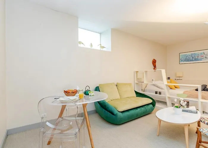 Spacieux, Chic Et Calme, Près Du Bon Marché Appartement Paris